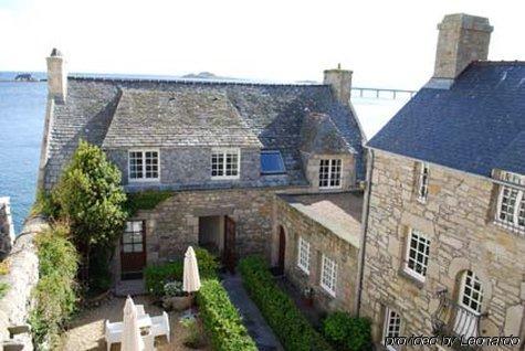 Hotel Le Temps De Vivre Roscoff Exterior foto