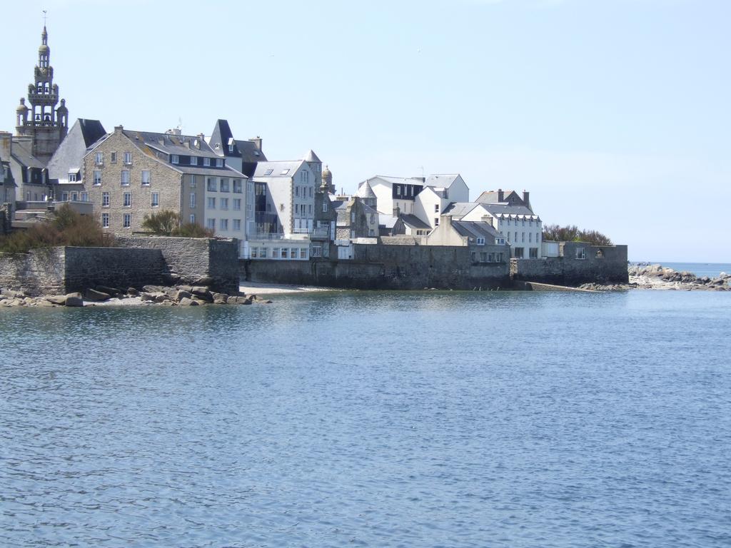 Hotel Le Temps De Vivre Roscoff Exterior foto